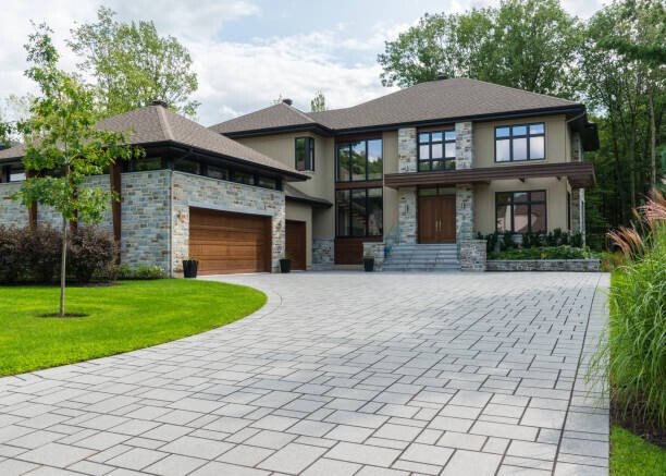 545 Tracey Drive-1